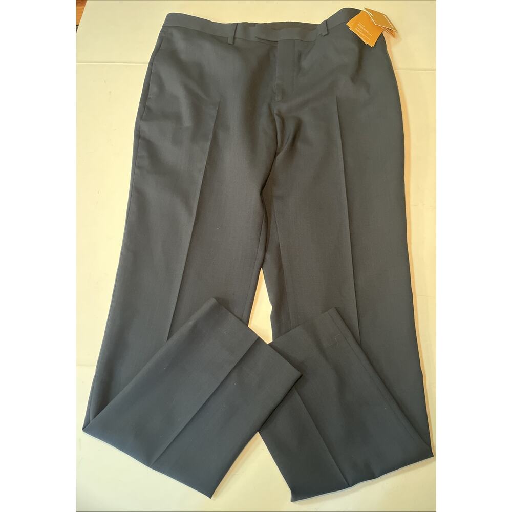 Sandro Men's Midnight Blue Wool Dress Pants Pleated Regular Fit 44x33 NWT